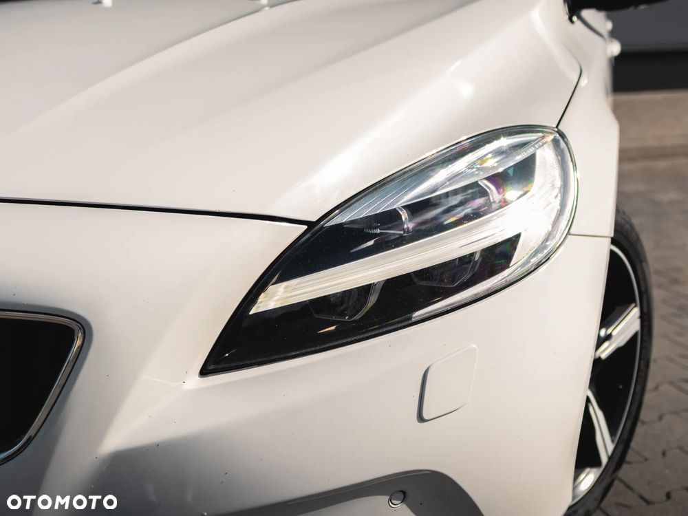 Volvo V40 D3 Drive-E Inscription - 34