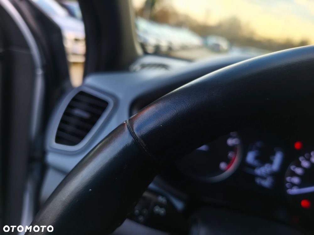 Hyundai i20 1.2 GO - 12