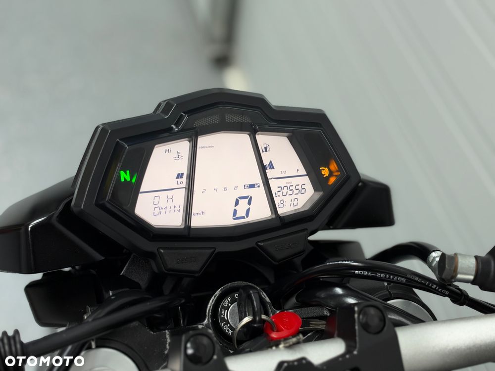 Yamaha MT - 31