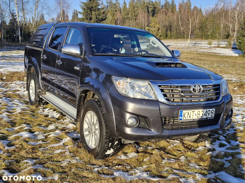 Toyota Hilux - 3