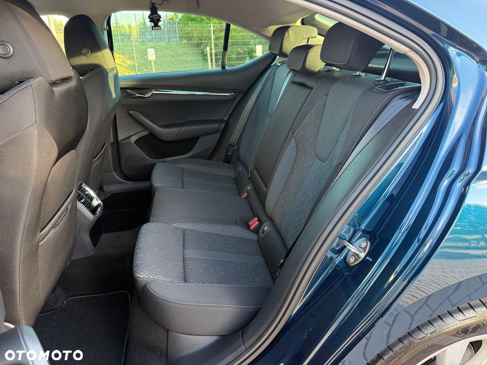 Skoda Octavia 2.0 TDI Style DSG - 16
