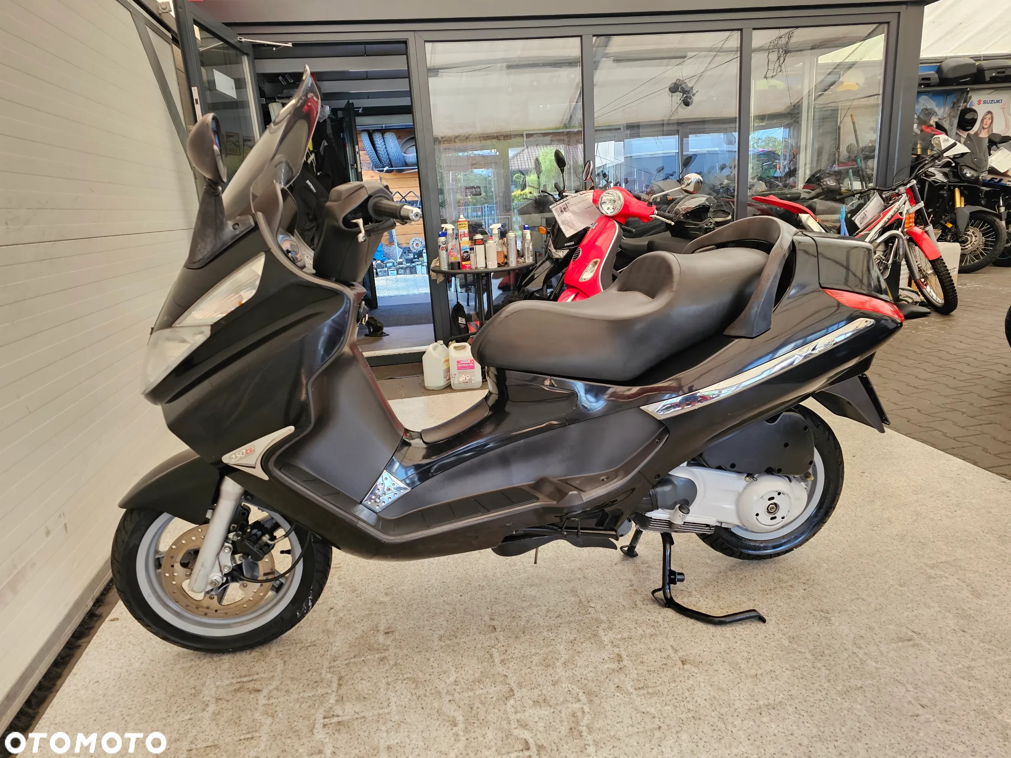 Piaggio X9 - 26