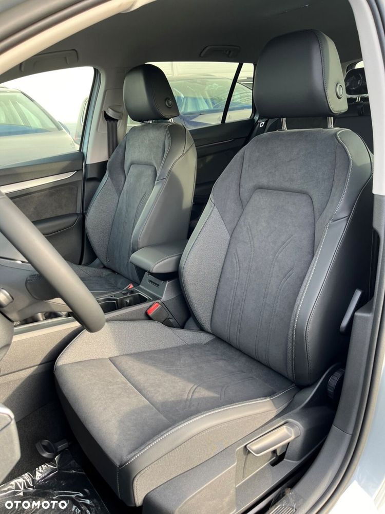 Volkswagen Golf 2.0 TDI Life Plus DSG - 4