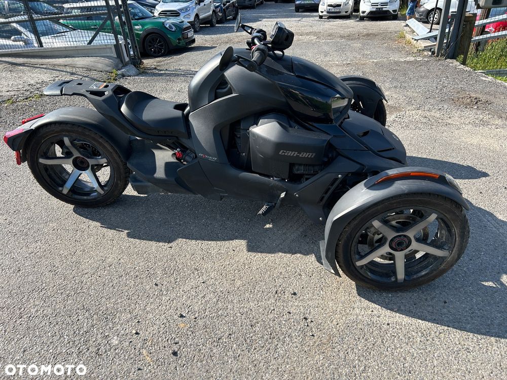 Can-Am Ryker - 10