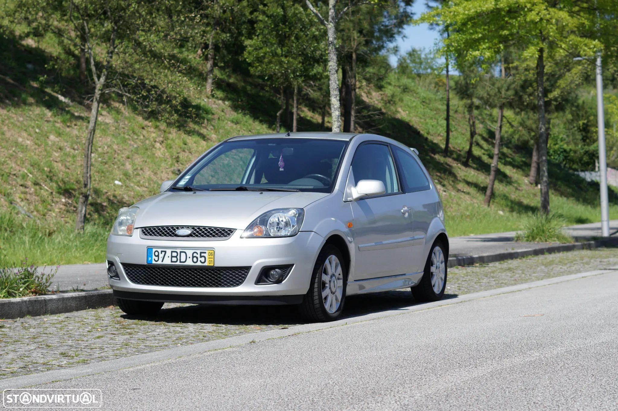 Ford Fiesta - 1