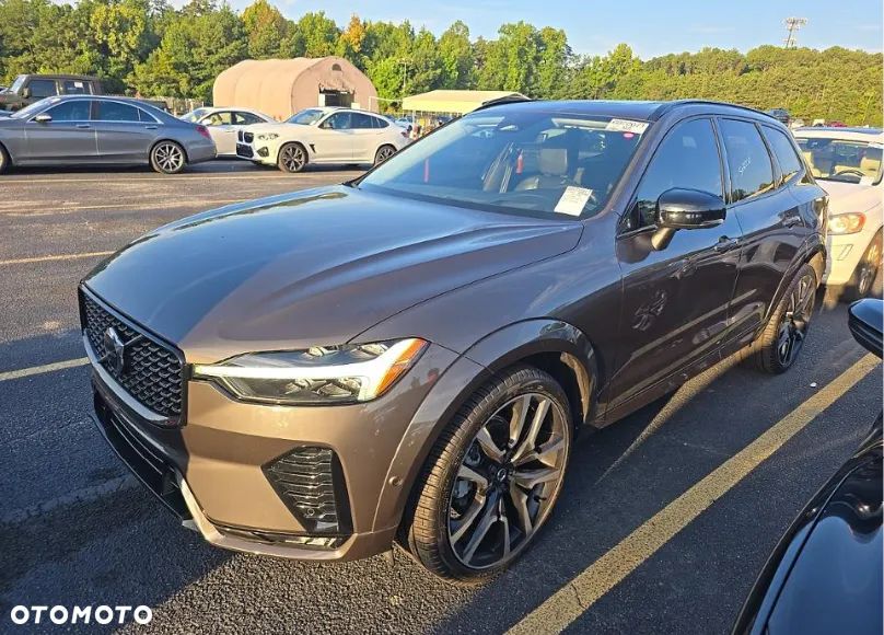 Volvo XC 60 B5 B AWD Ultimate Dark - 1