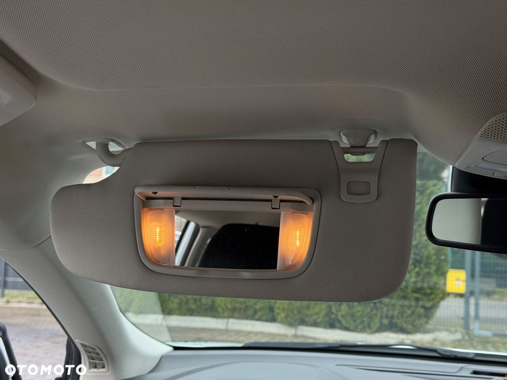 Ford Mondeo 2.0 EcoBlue Titanium - 21