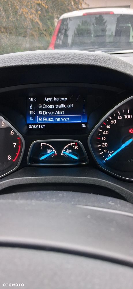 Ford Kuga 1.5 EcoBoost FWD Trend ASS MMT6 - 27