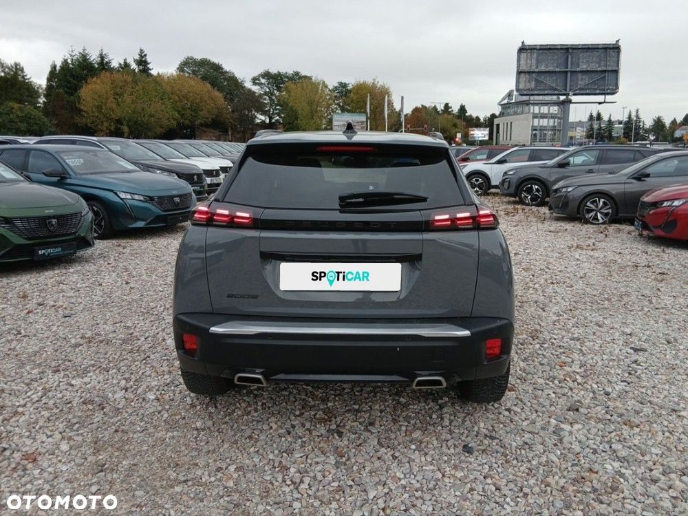 Peugeot 2008 1.2 PureTech Allure S&S EAT8 - 5