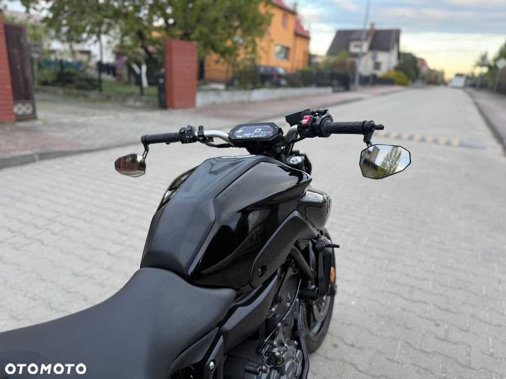 Yamaha MT - 14