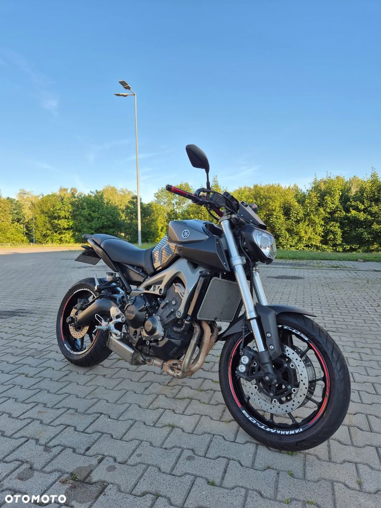 Yamaha MT - 1