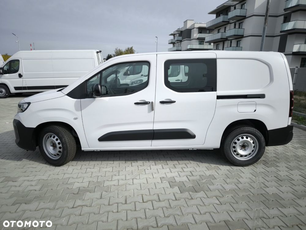 Peugeot Partner Furgon Załogowy XL - 4