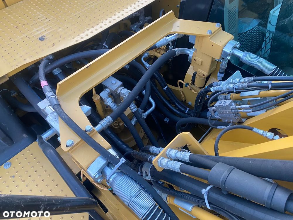 Caterpillar CAT 323 /07B, 2019 ROK, 5900 MTH, RAMIĘ 3X ŁAMANE, Z NIEMIEC, - 21