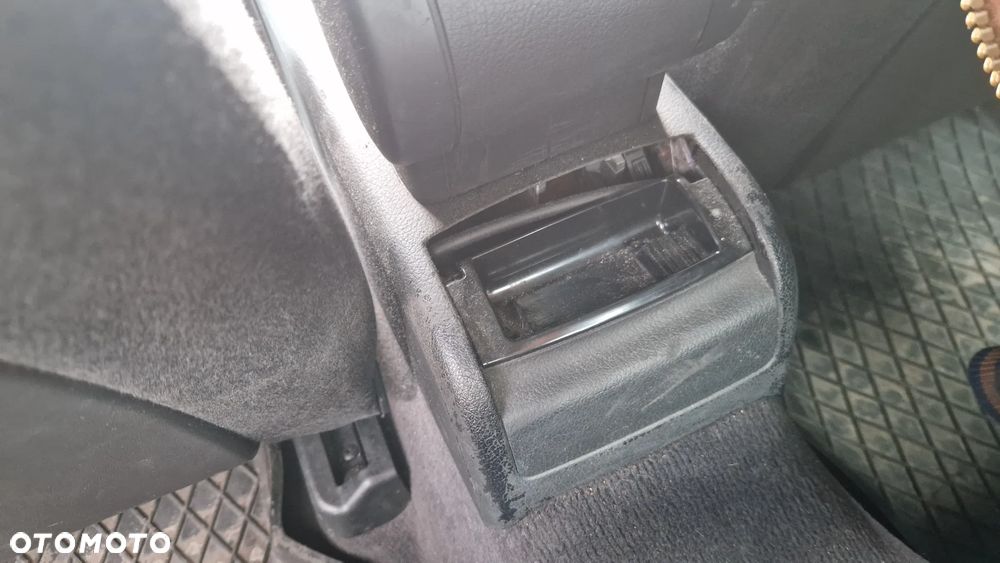 Audi A4 Limousine - 17