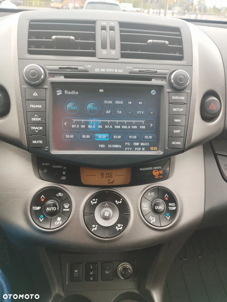 Toyota RAV4 2.0 VVT-i Premium MS - 14