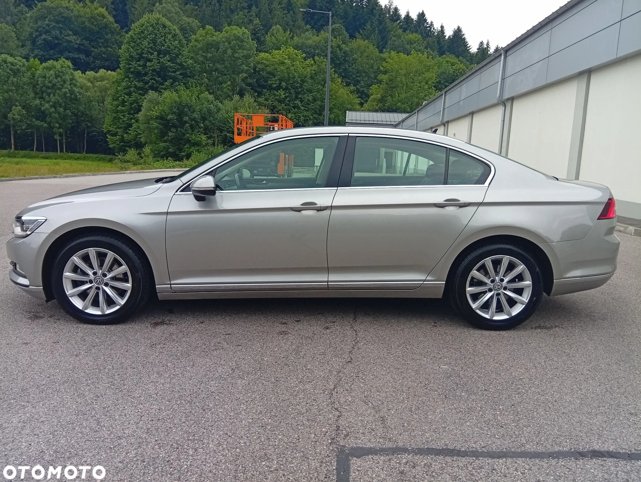 Volkswagen Passat 1.8 TSI BMT Highline DSG - 8