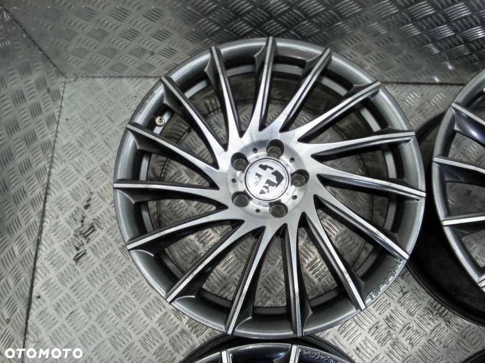 Felgi Tomason TN16 Vw Audi Mercedes Skoda 8Jx18 et35 5x112 - 5
