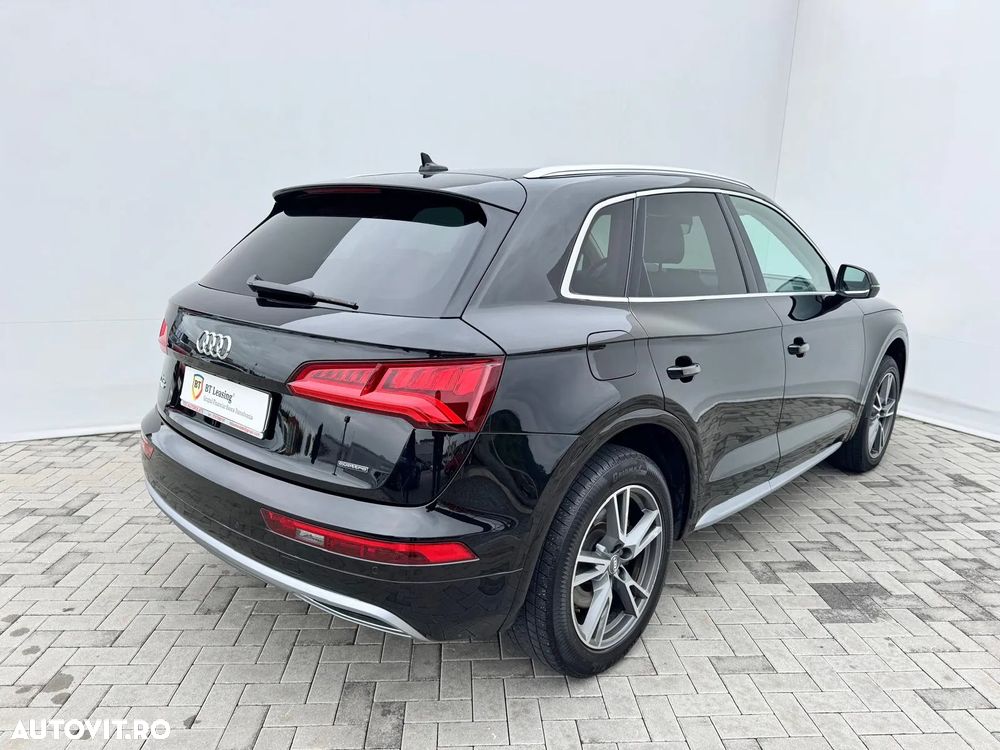 Audi Q5 ver-2-0-tdi-quattro-s-tronic - 3