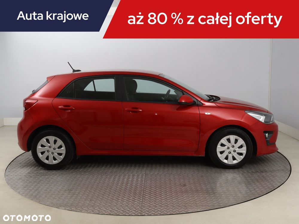 Kia Rio - 8