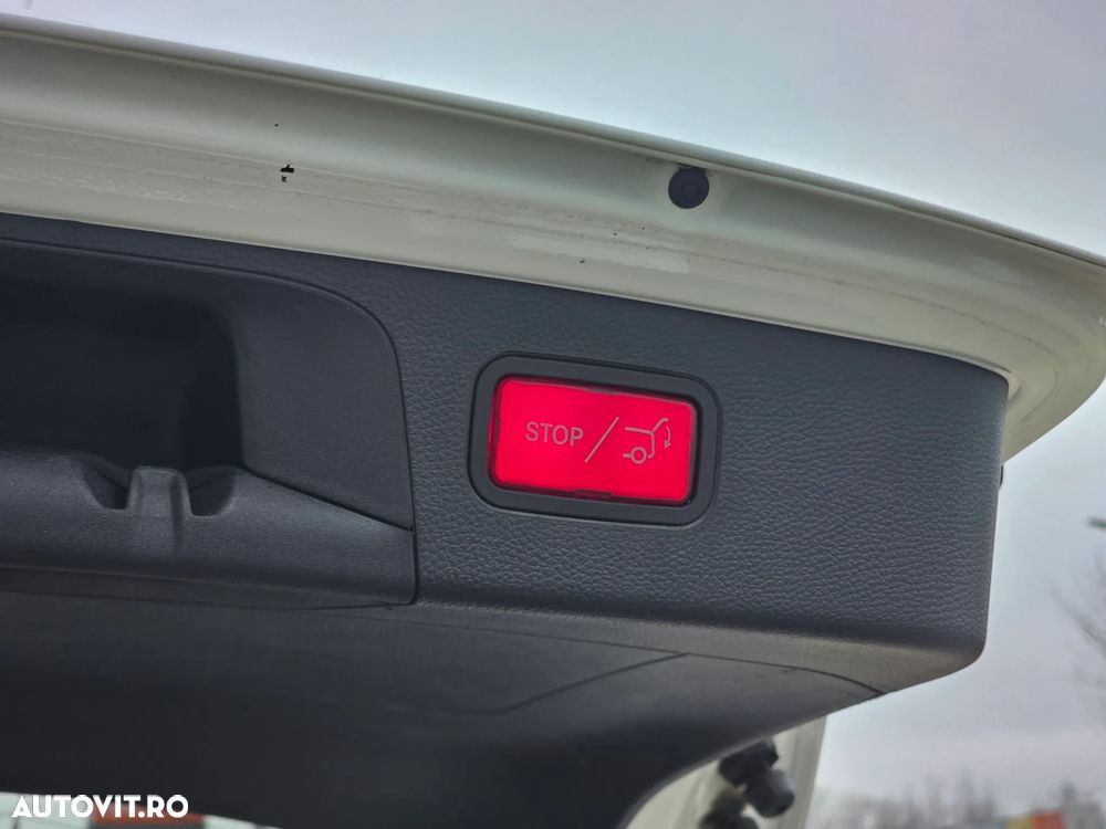 Mercedes-Benz GLC - 14