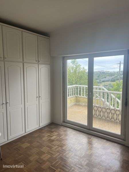 Arrenda-se um piso de moradia - Grande imagem: 2/10