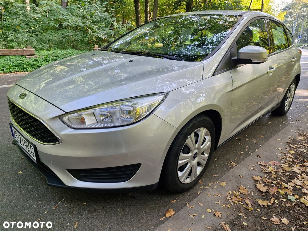 Ford Focus 1.6 Trend - 11