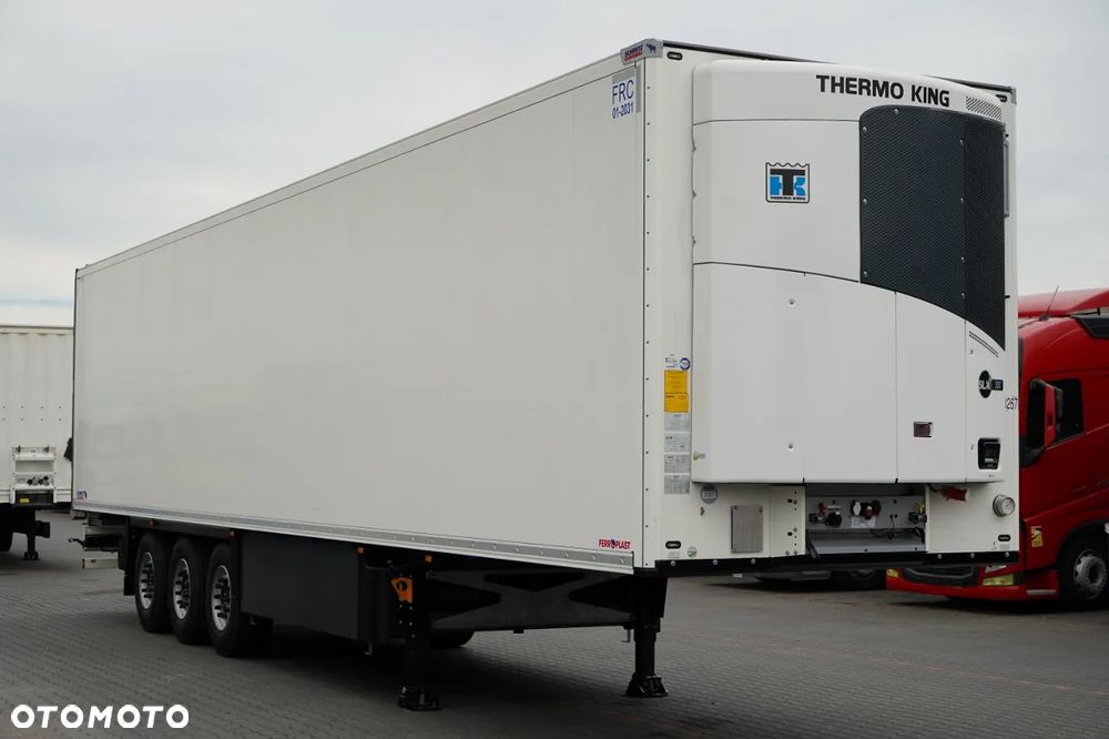 Schmitz Cargobull / CHŁODNIA / THERMO KING SLX 300 / DOPPELSTOCK / NOWA / 2025 ROK /