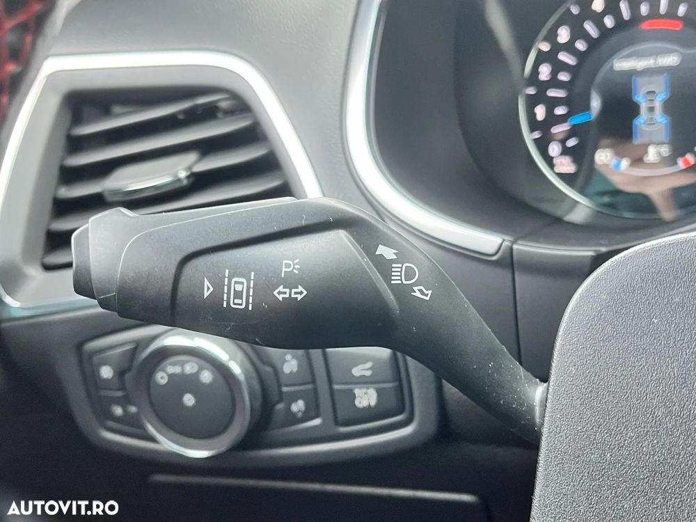 Ford Edge 2.0 Panther A8 AWD ST Line - 18