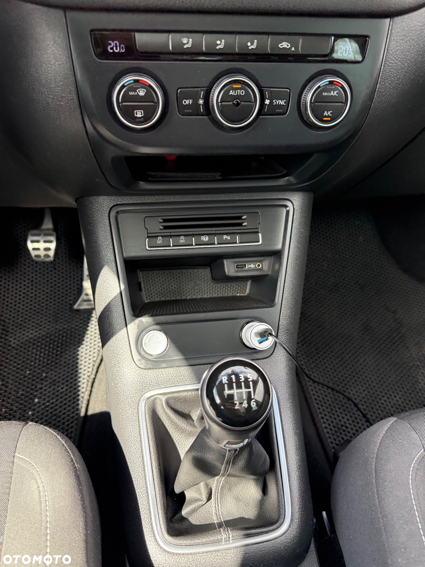 Volkswagen Tiguan 2.0 TDI SCR (BlueMotion Technology) Comfortline - 16