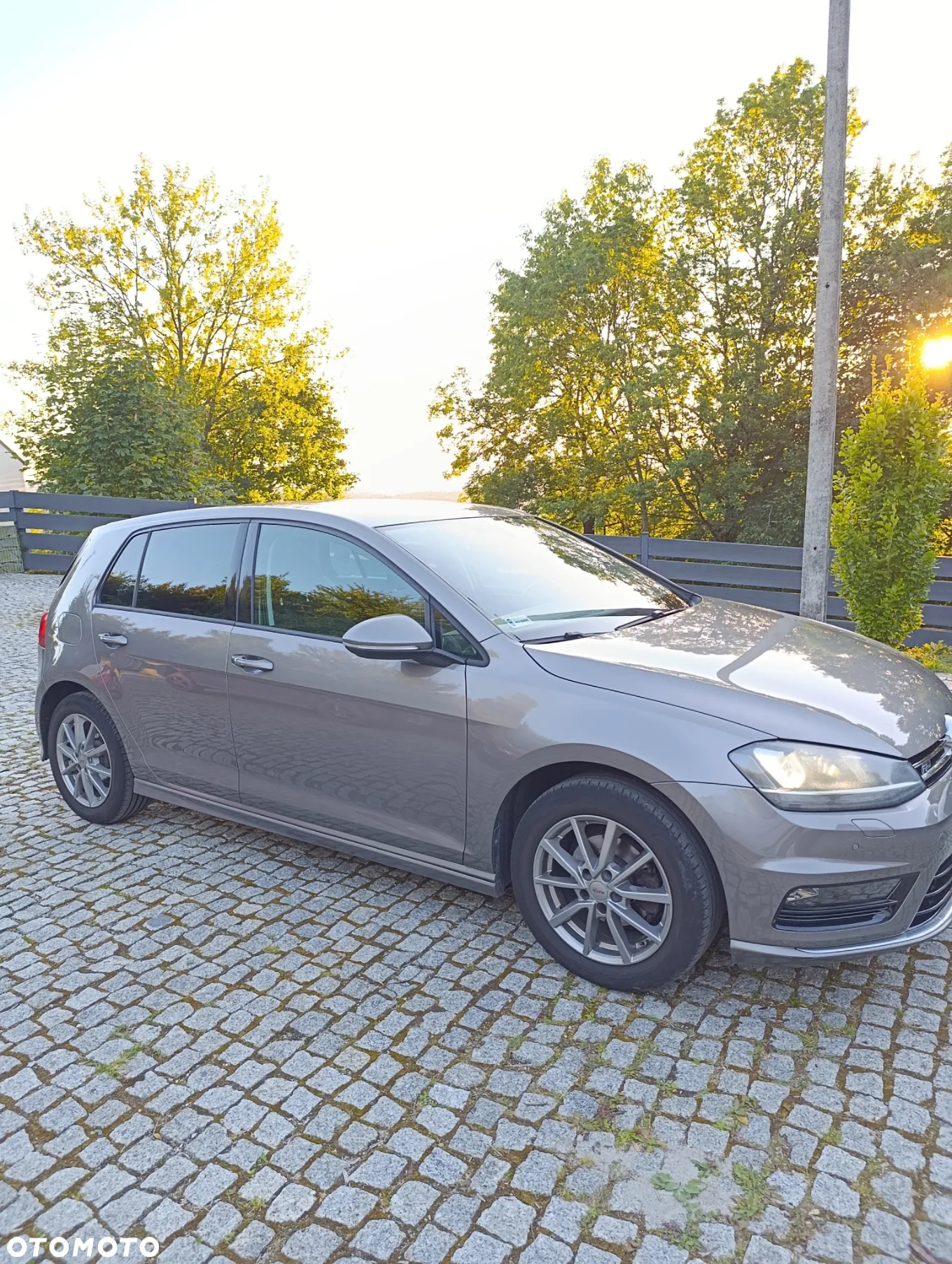 Volkswagen Golf - 3