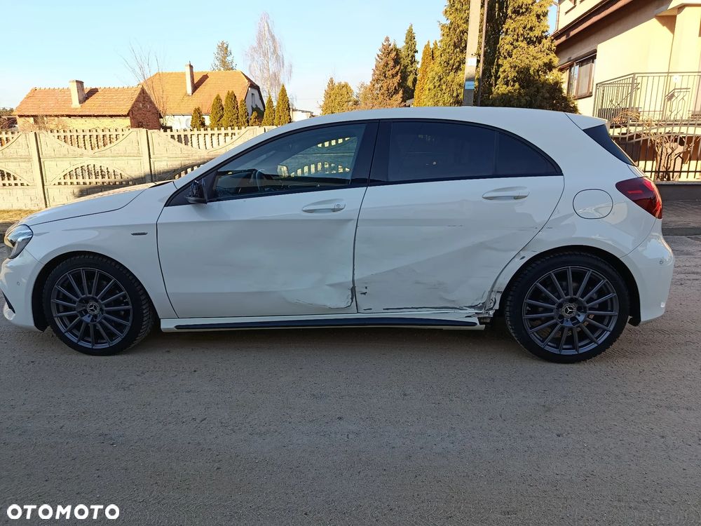 Mercedes-Benz Klasa A 250 Motorsport Edition - 33