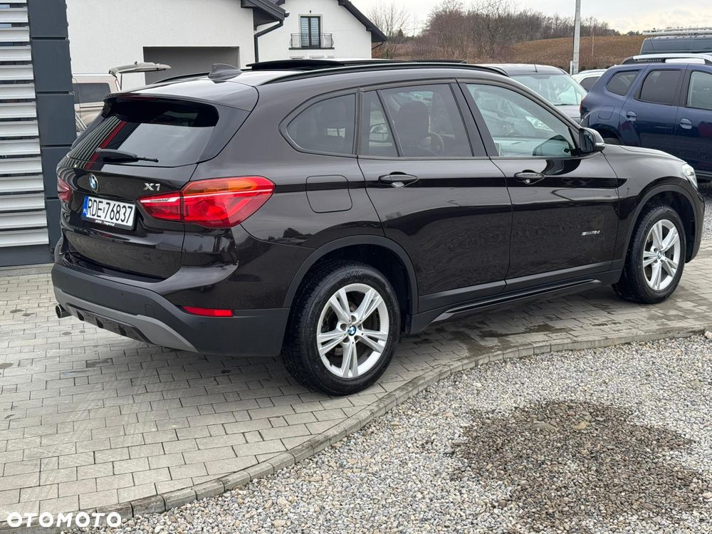 BMW X1 sDrive18d xLine - 3
