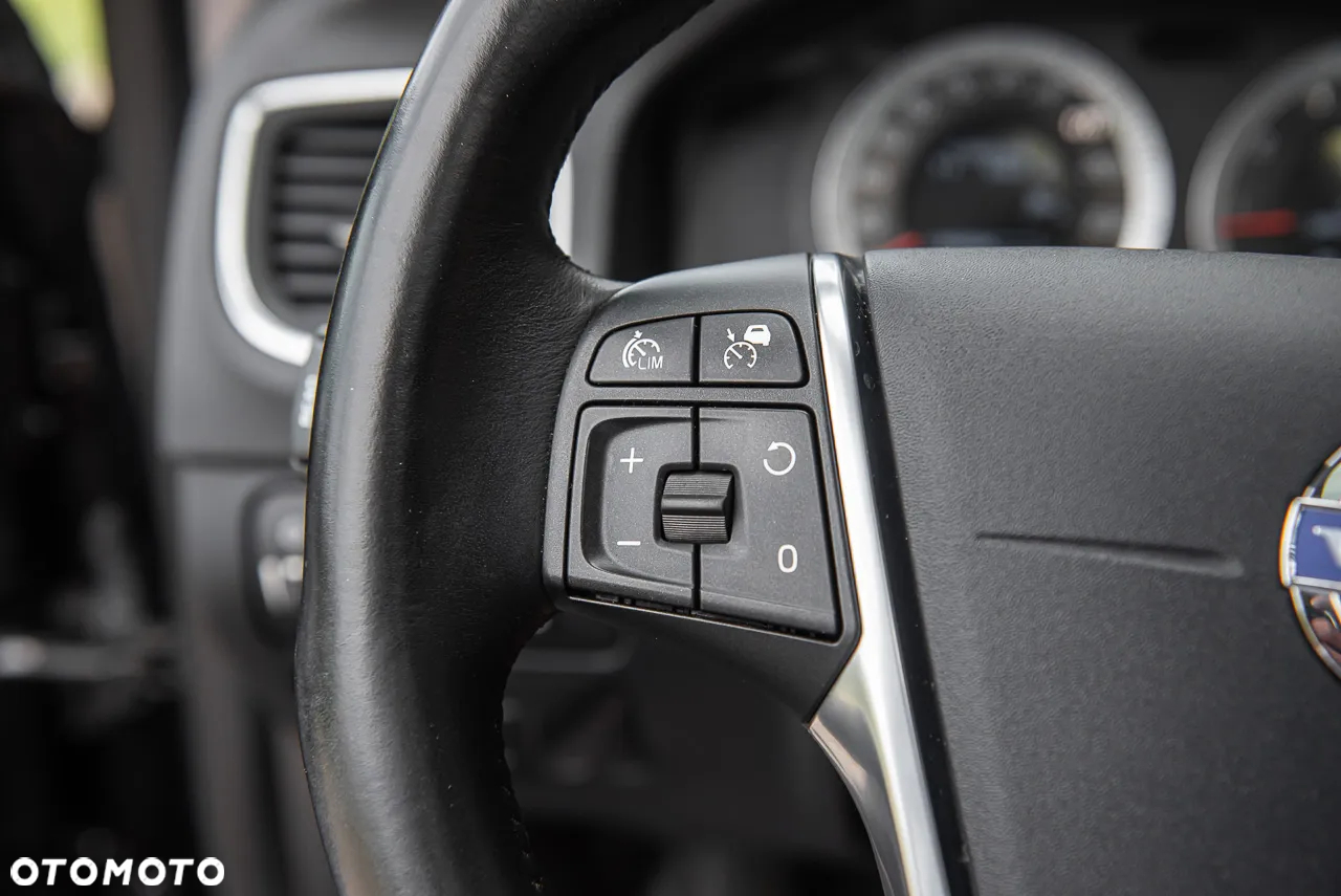 Volvo S60 T6 AWD Geartronic Summum - 22