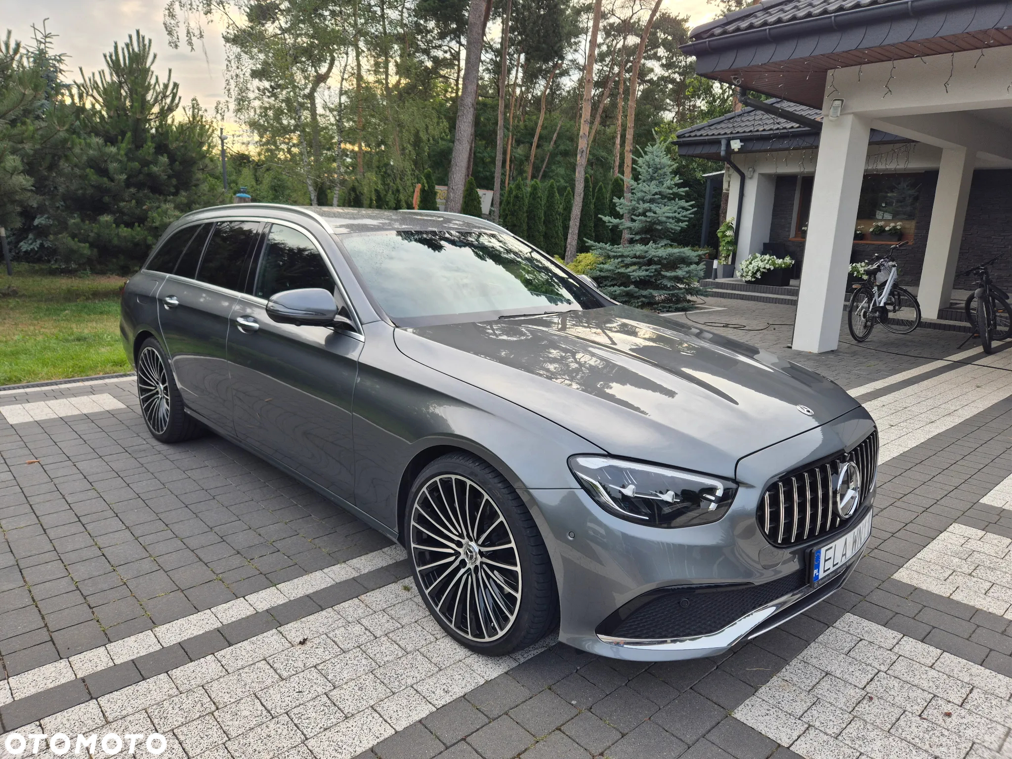 Mercedes-Benz Klasa E 220 d 4-Matic Avantgarde - 8