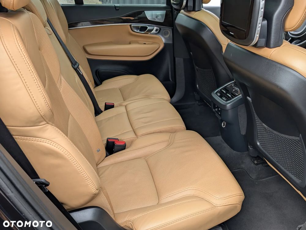 Volvo XC 90 D5 AWD Inscription 7os - 19