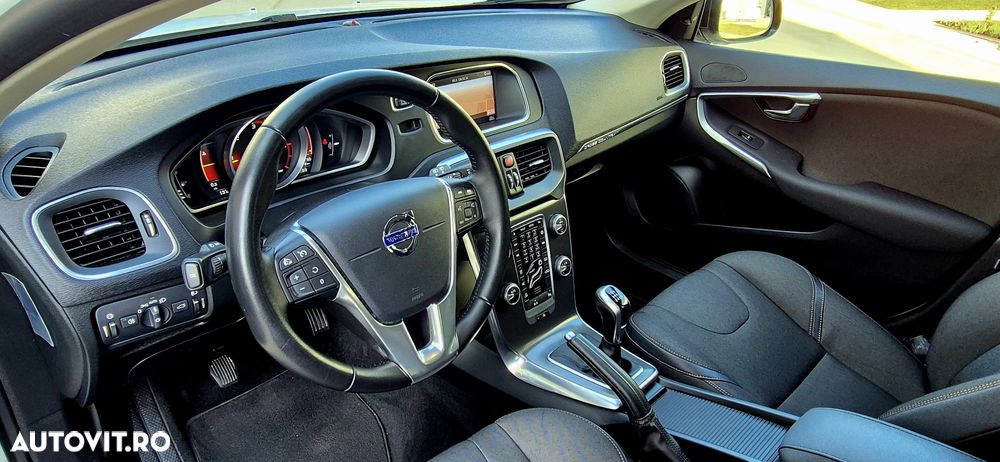 Volvo V40 D3 RDesign - 10