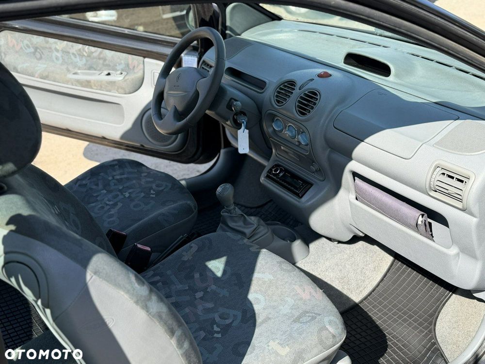 Renault Twingo - 12