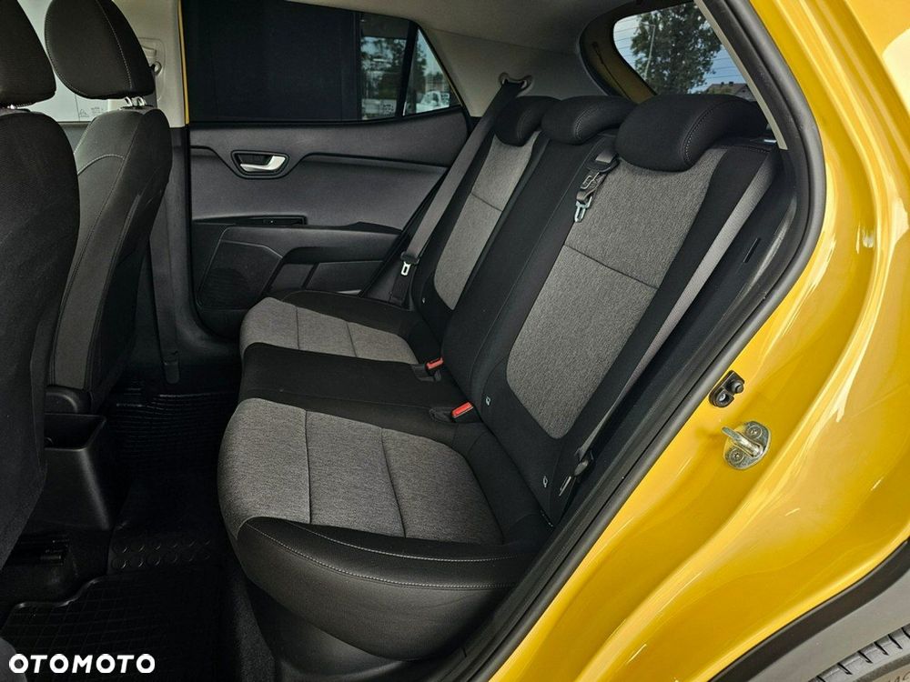Kia Stonic - 29