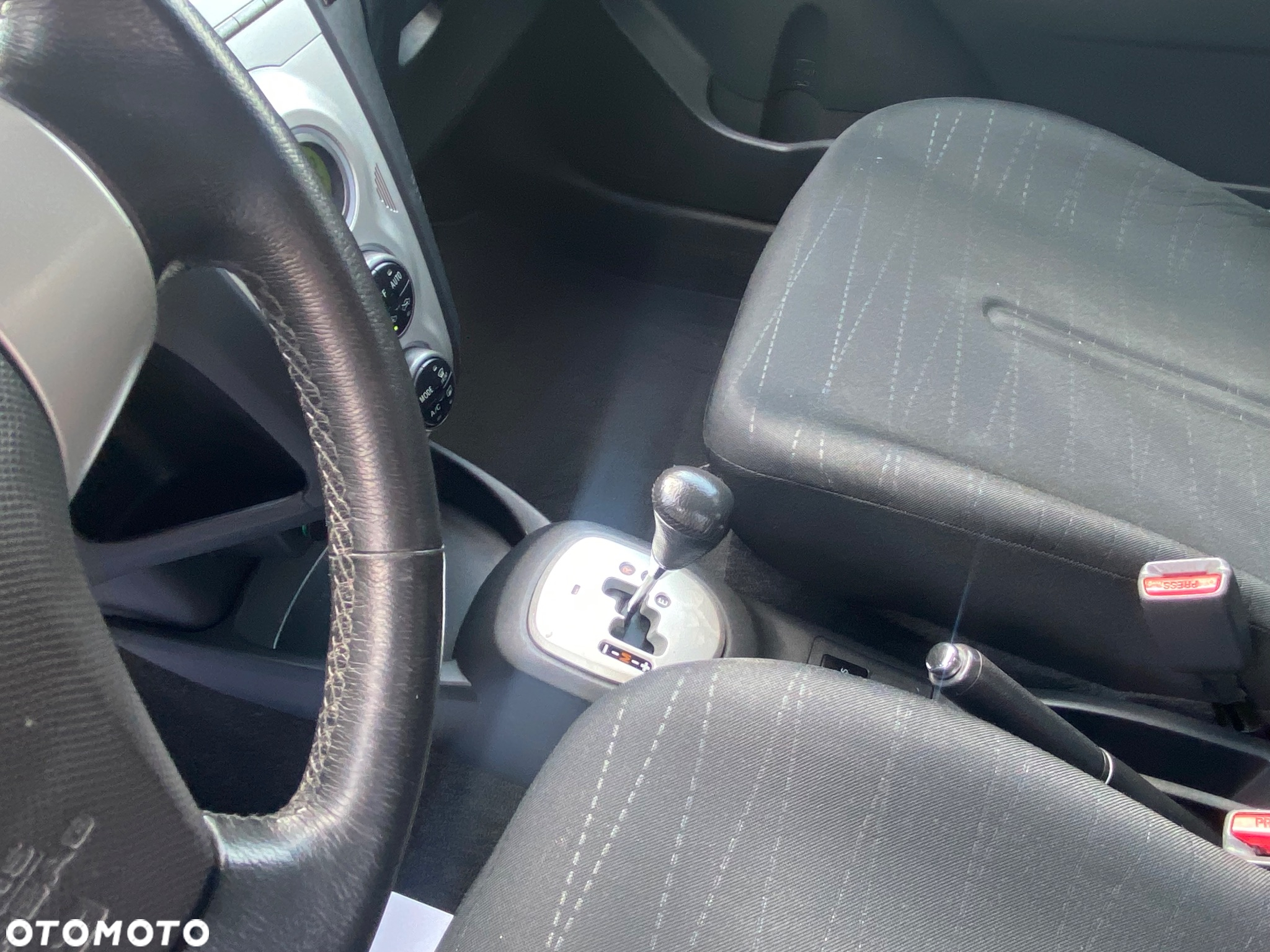 Toyota Yaris 1.3 Automatik Sol - 18