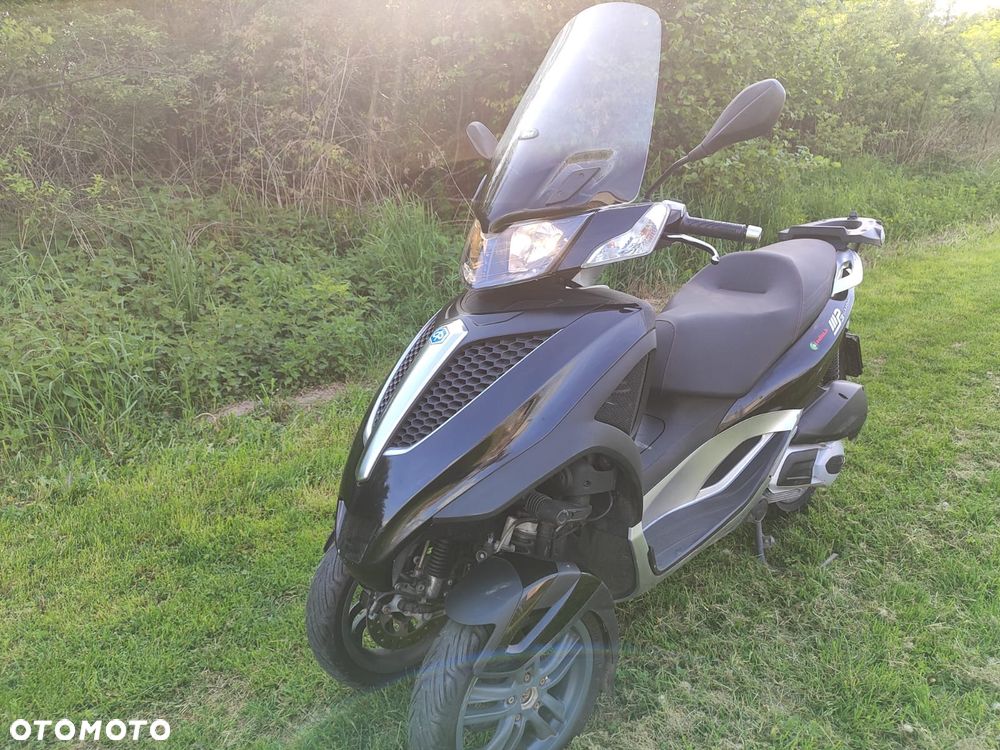 Piaggio MP-3 - 2