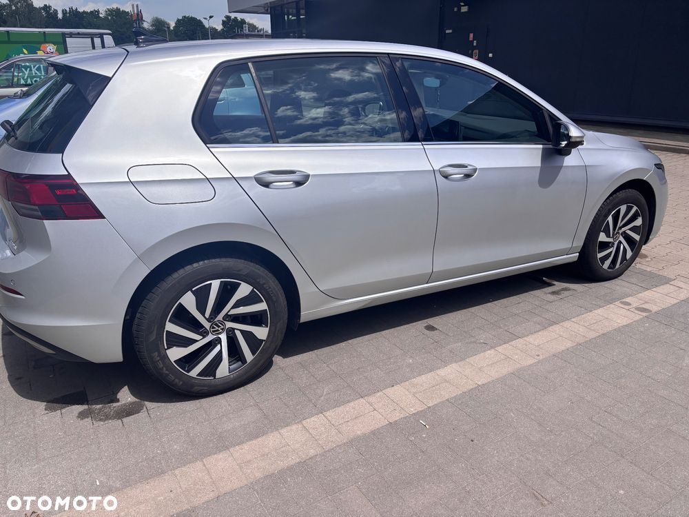 Volkswagen Golf - 5