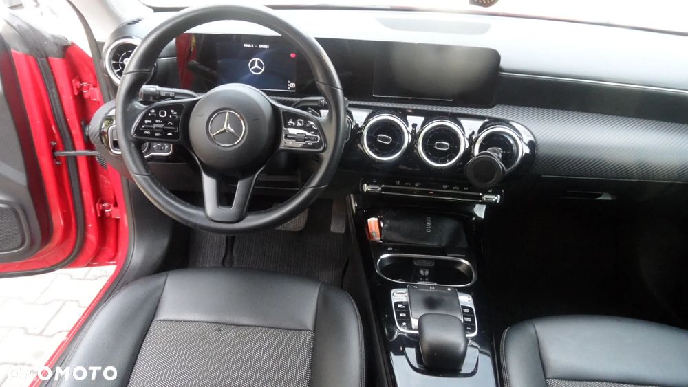 Mercedes-Benz CLA 180 d 7G-DCT Edition 1 - 6