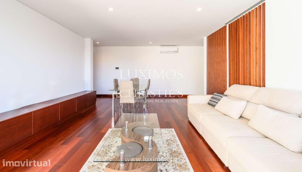 Apartamento T3 com jardim e terraço à venda em Ramalde no Porto - Grande imagem: 4/19