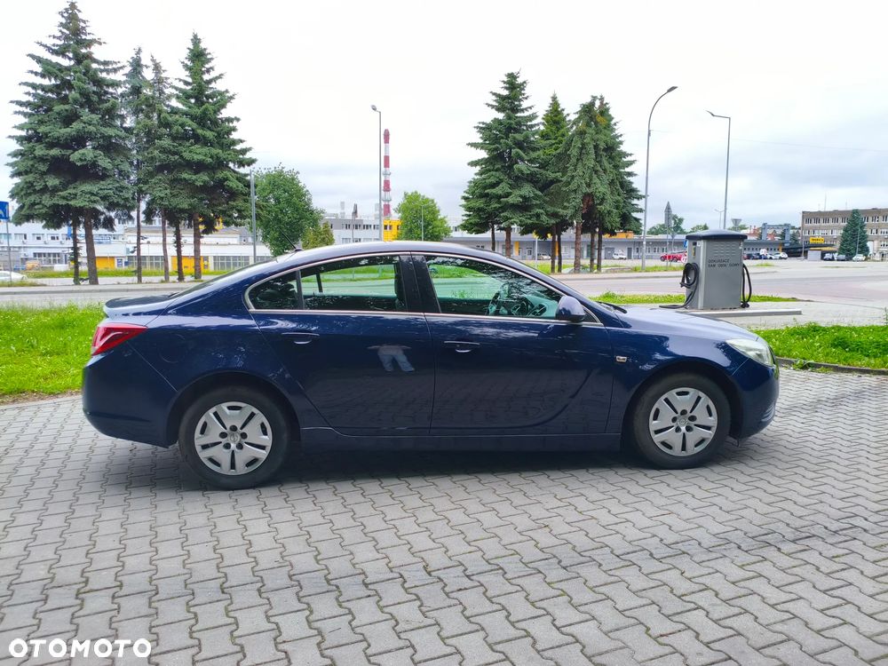 Opel Insignia 1.8 - 7