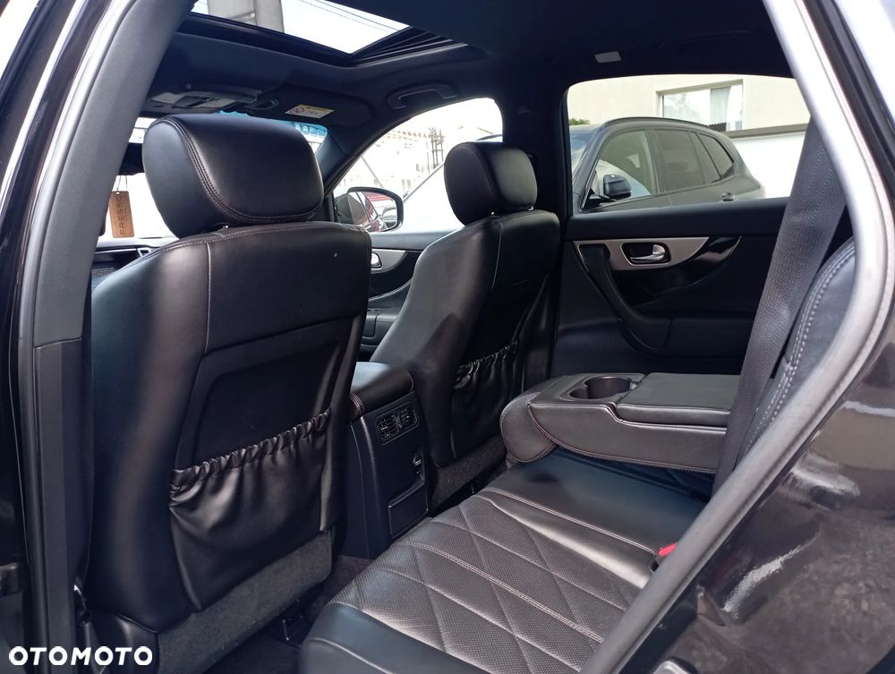 Infiniti QX70 3.7 S Premium EU6 - 12