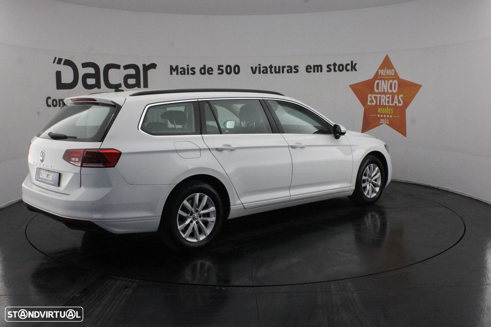 VW Passat Variant 2.0 TDI Business DSG - 8