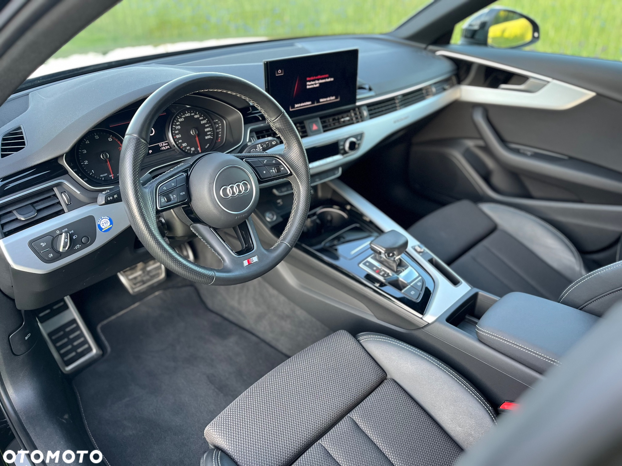 Audi A4 Avant 40 TFSI quattro S tronic S line - 13