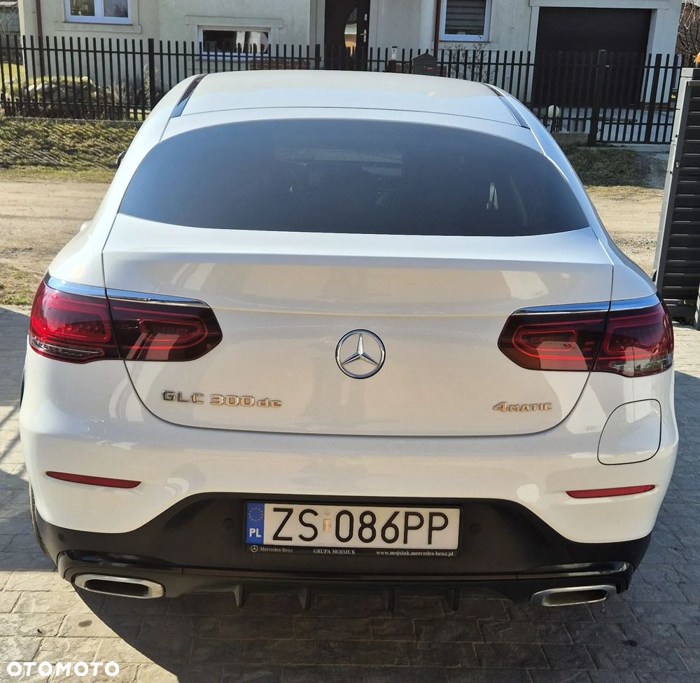 Mercedes-Benz GLC 300 de 4-Matic Business Edition - 7