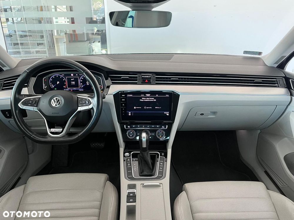 Volkswagen Passat 2.0 TSI 4Mot Elegance DSG - 29
