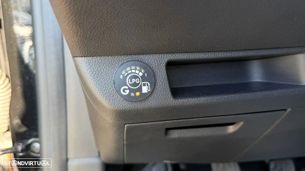 Renault Clio 1.0 TCe Evolution Bi-Fuel - 21